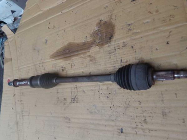 CARDAN DROIT RENAULT CLIO 3 ESSENCE - Vue 1